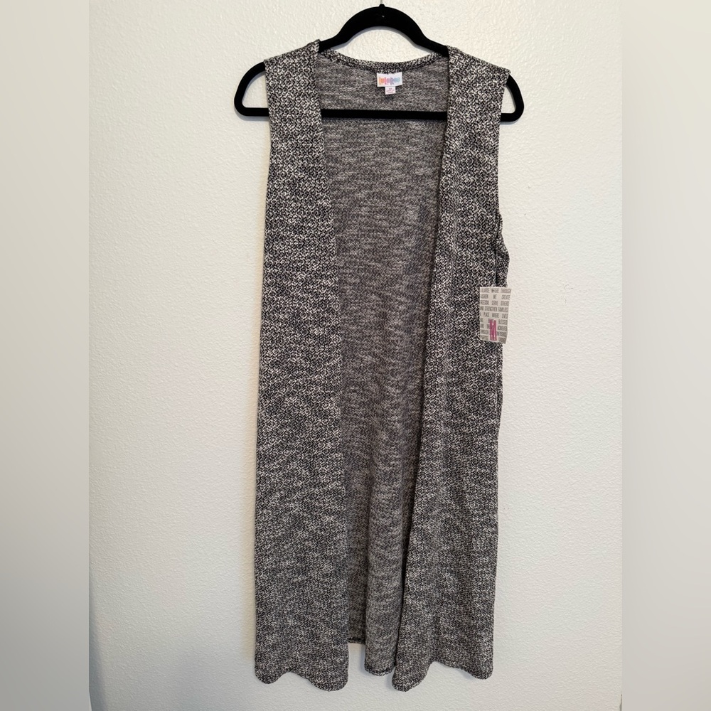 NWT LuLaRoe Marled Black & White Knit Vest size medium